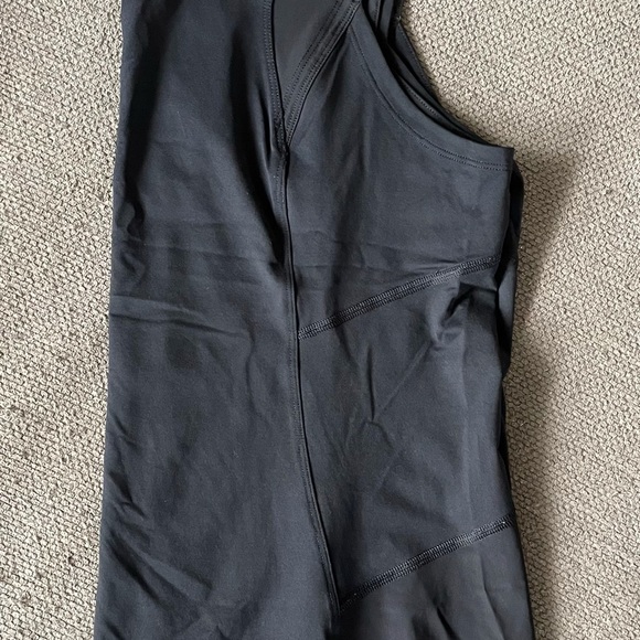 EUC Lululemon Tank - Picture 3 of 3